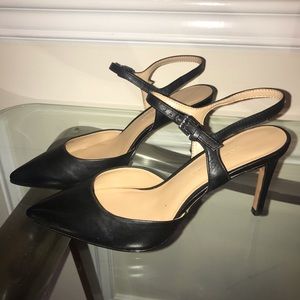 Pristine condition Banana Republic heels size 6.5